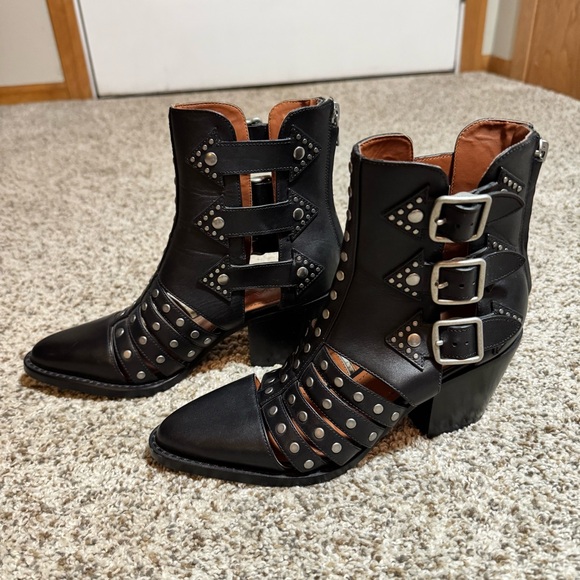 Coach Phoebe Studded Pointed-Toe Boots - 5 - Picture 3 of 9